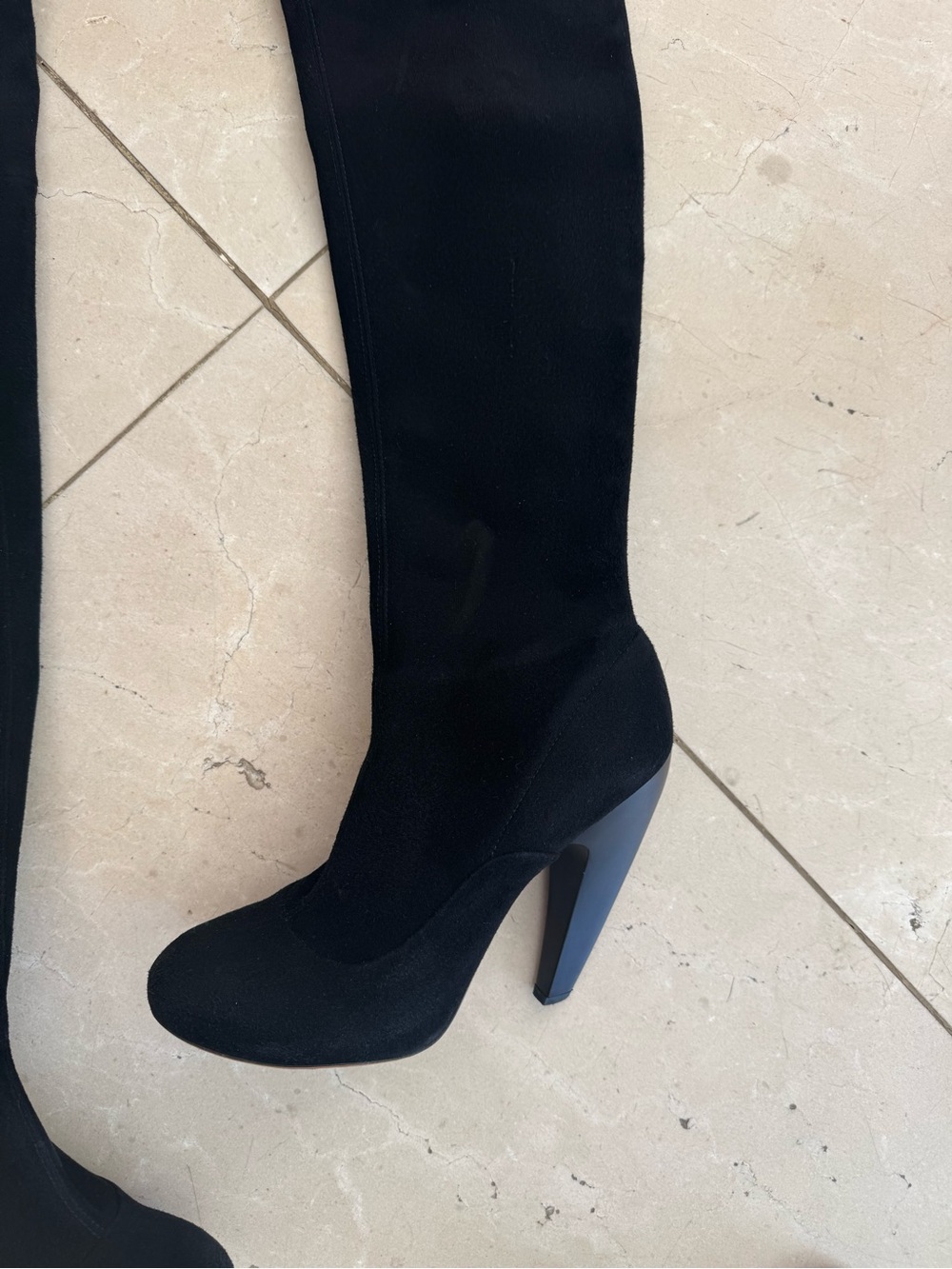 Alaia Women's Black Over-the-Knee Suede Stretch Heel Boots, Size 39 - Picture 4 of 8